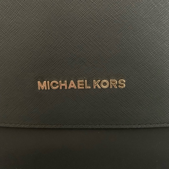 Michael Kors Bedford Zip Backpack - Black - Picture 3 of 8